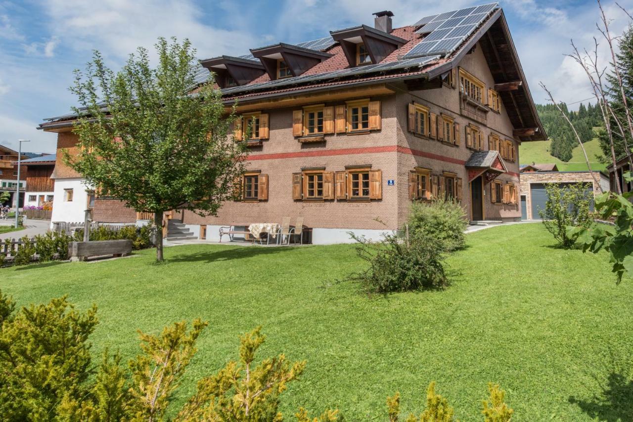 Pepi'S Landhaus Schattwald Exterior photo